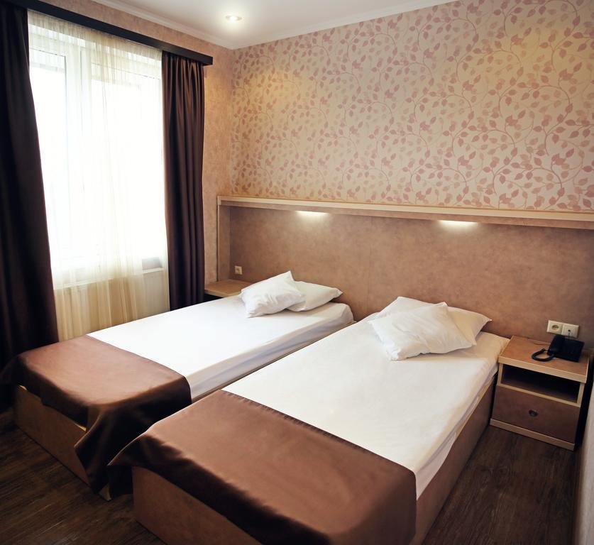 Rondo Hotel Tbilisi Rom bilde